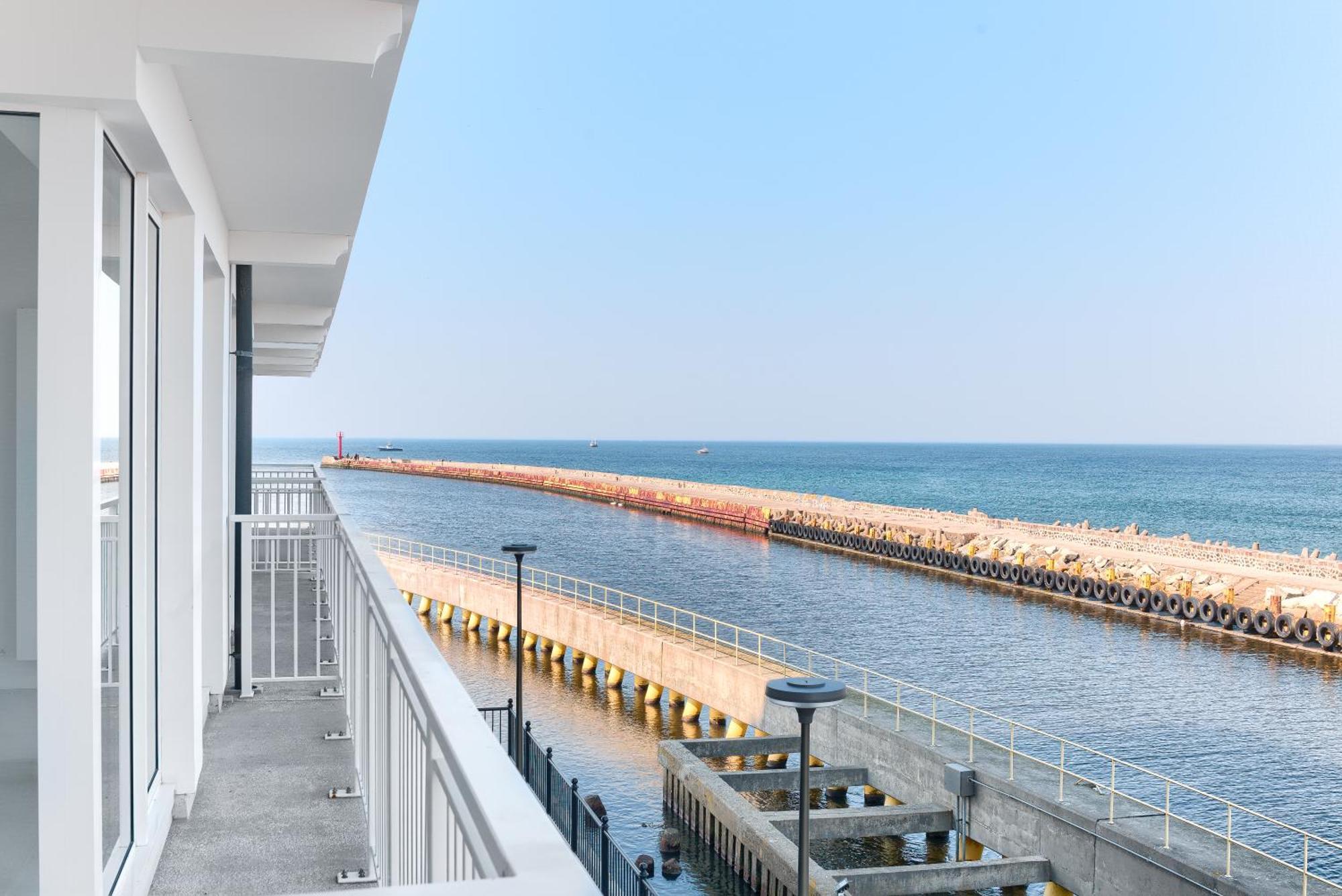 Aparthotel Sea Collection By Marina Royale Darłowo Exterior foto
