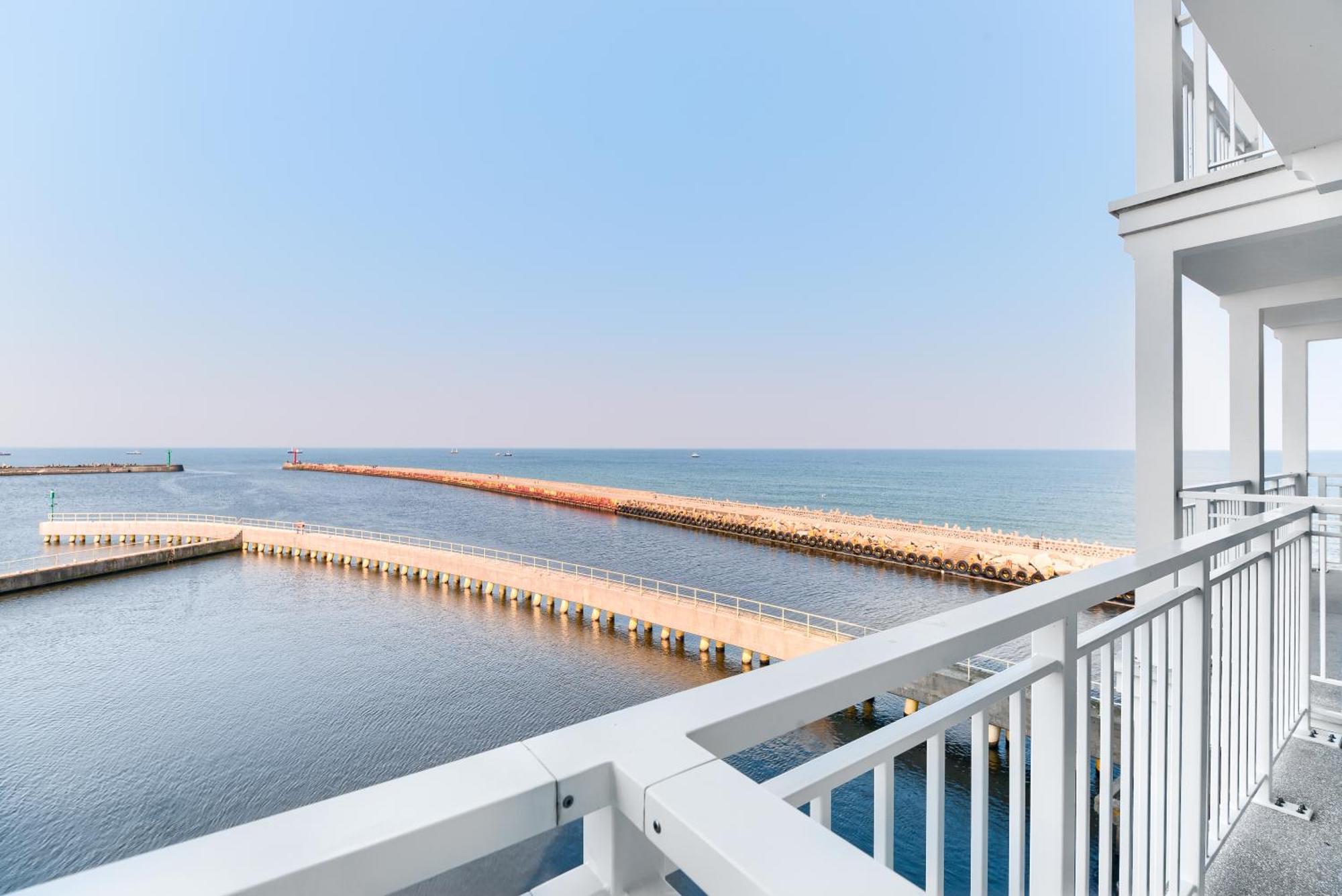 Aparthotel Sea Collection By Marina Royale Darłowo Exterior foto